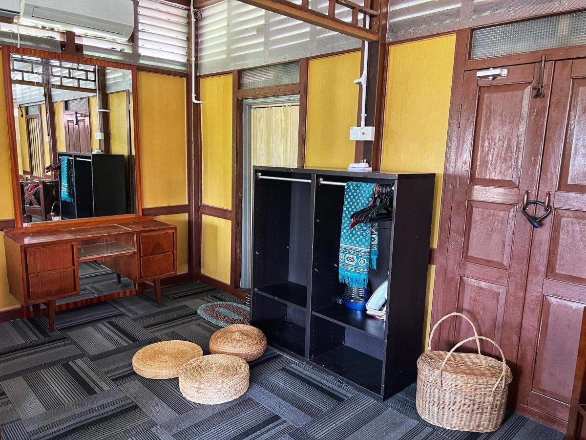 Kejora Homestay Kangar Exteriör bild