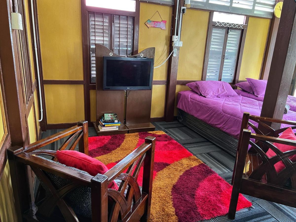 Kejora Homestay Kangar Exteriör bild