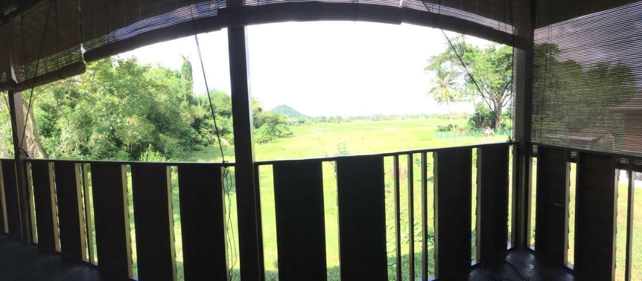 Kejora Homestay Kangar Exteriör bild